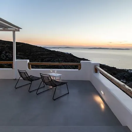 Biatriza's Summer Shelter Apartment *