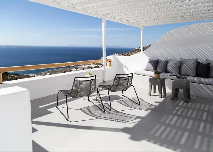 Biatriza's Summer Shelter *